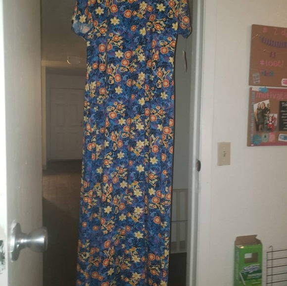 Lularoe - Picture 1 of 4